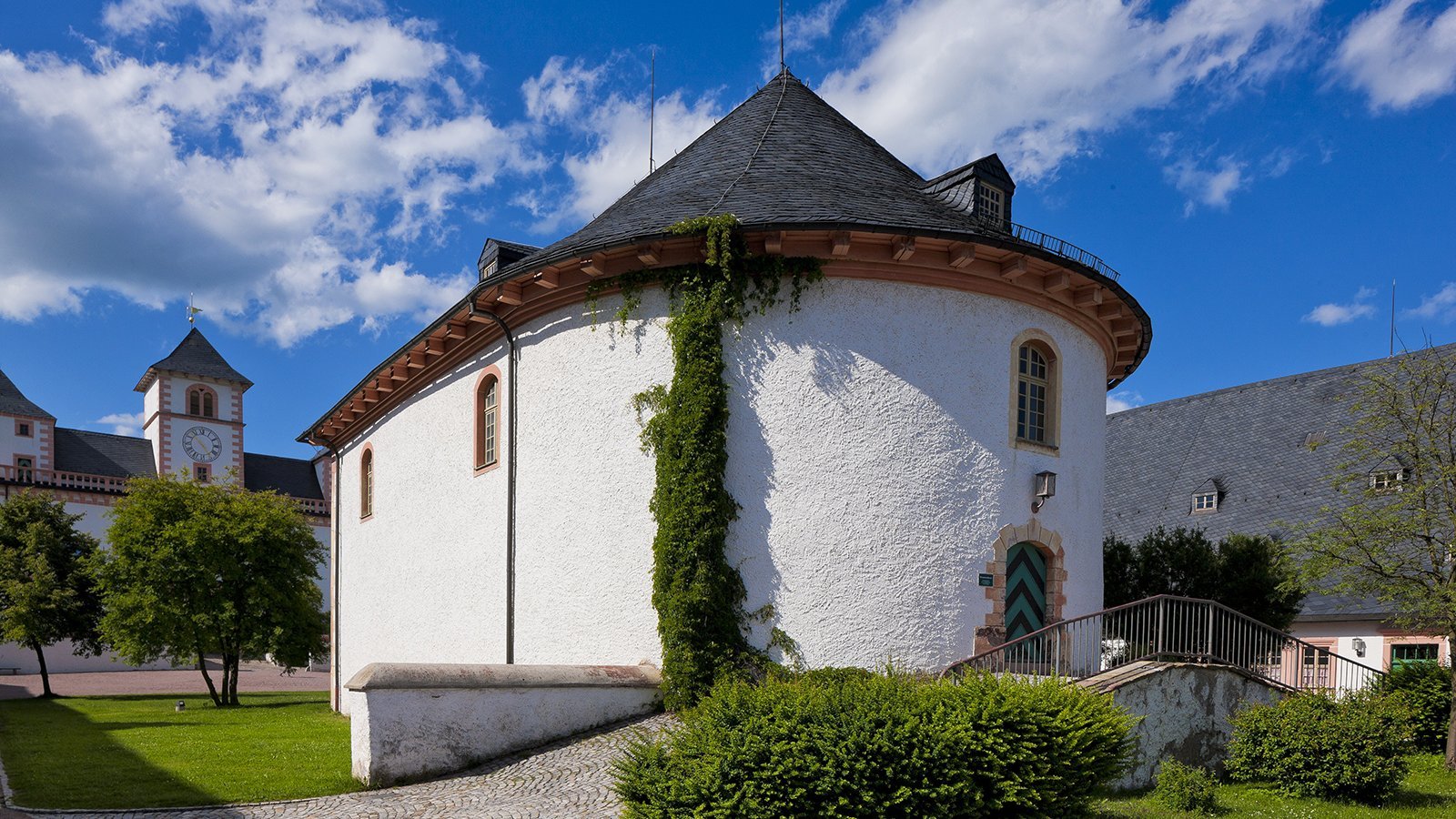 Brunnenhaus Schloss Augustusburg Außenaufnahme